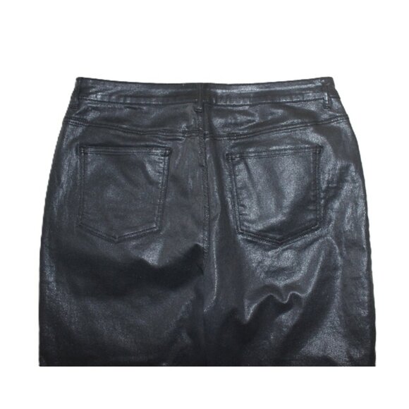 nwot ASOS Curve, High-Rise Farleigh Mom Jeans in Coated Black - Size 16W - Picture 9 of 11